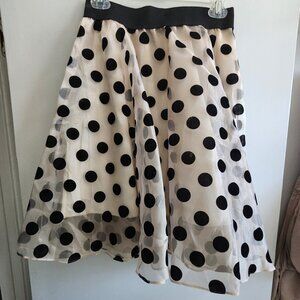 O2 Collection Ivory Midi Skirt, Large, EUC